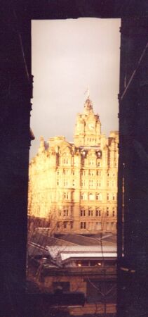 This picture didn't turn out as cool as I thought it would, but still, it's a nice picture. (The Balmoral Hotel, Edinburgh)