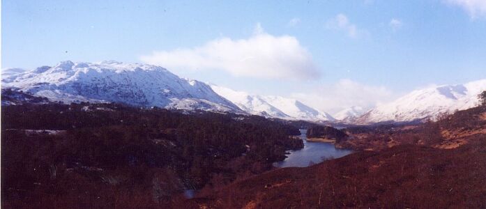 (Glen Affric, west of Loch Ness, Scotland)