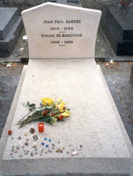 Two celebrities for the price of one! Jean Paul Sartre and Simon De Beauvoir, buried together.