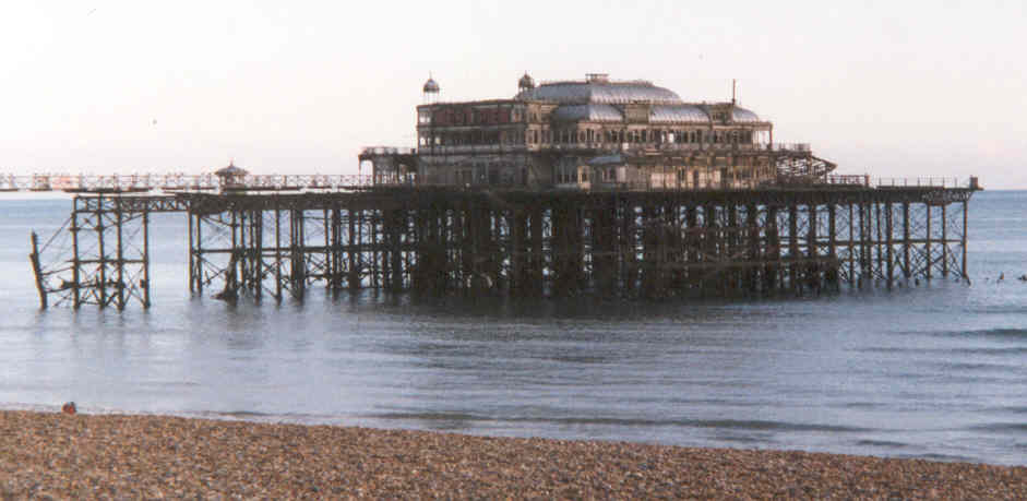 A close-up of the West Pier, showing off the decay a bit more.